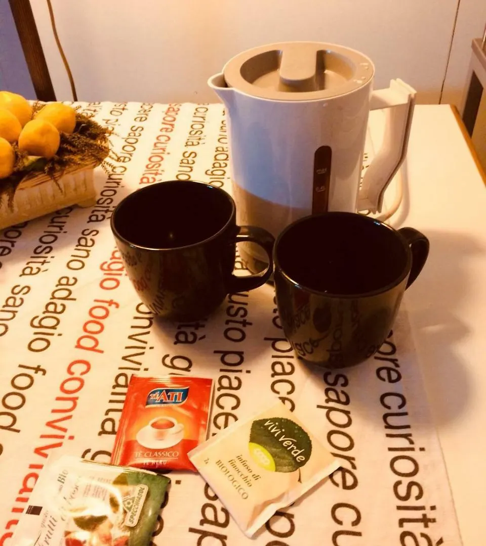 Easy Room Colle Val D'Elsa Guest house